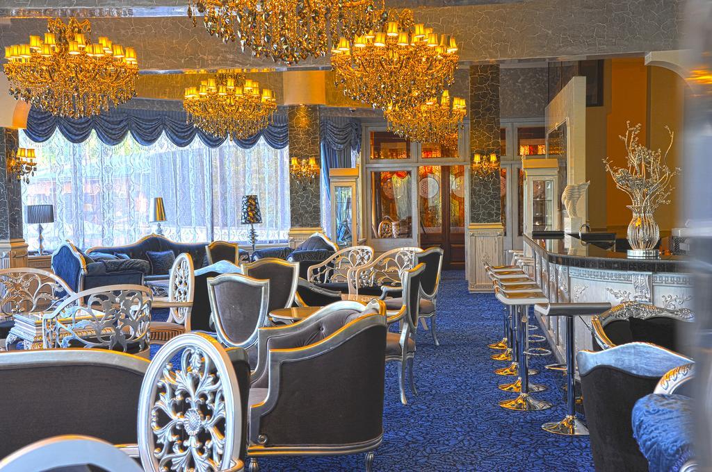 Park Hotel Stara Zagora Exterior photo The Blue Bar